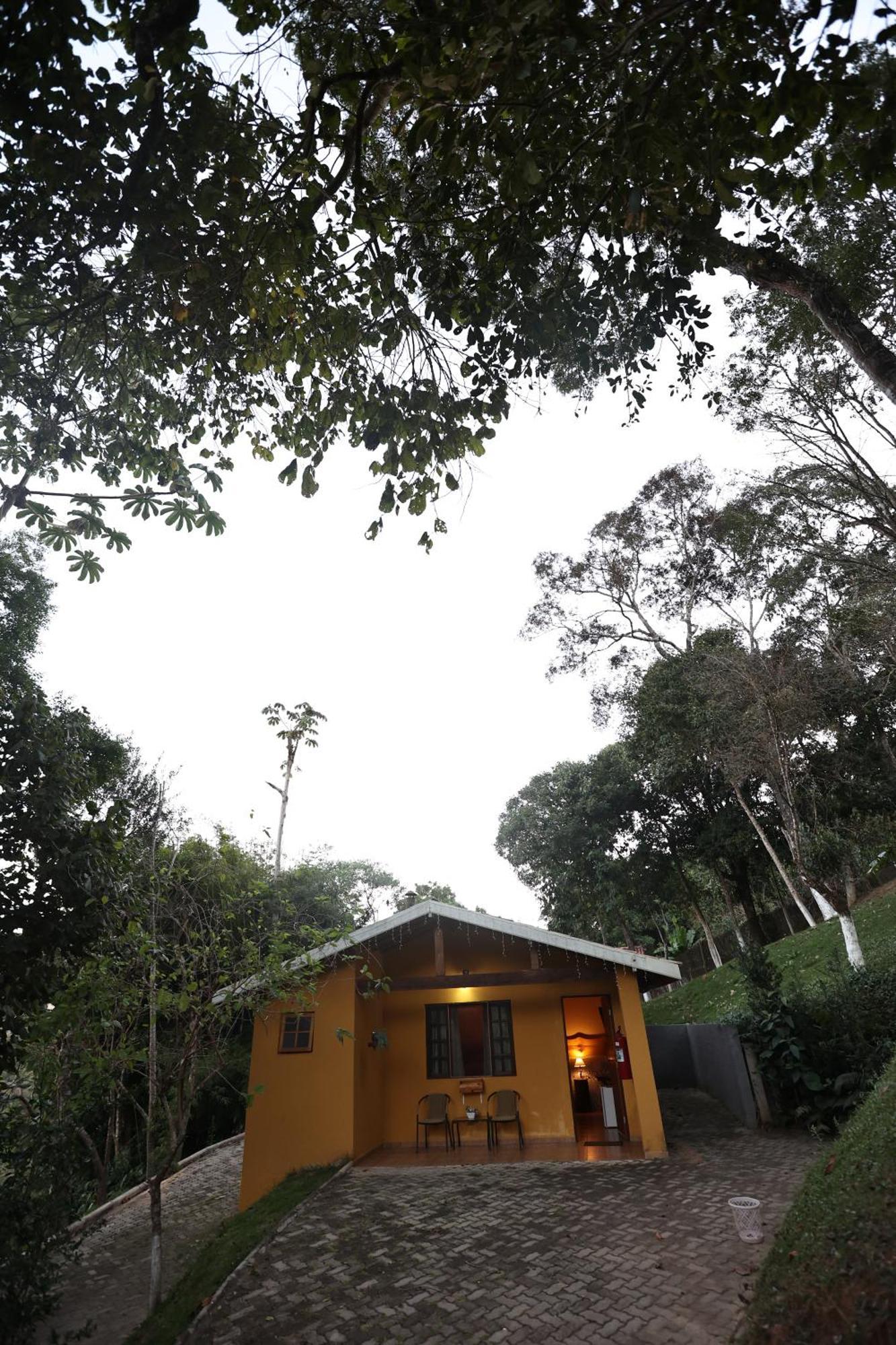E Vista Linda *